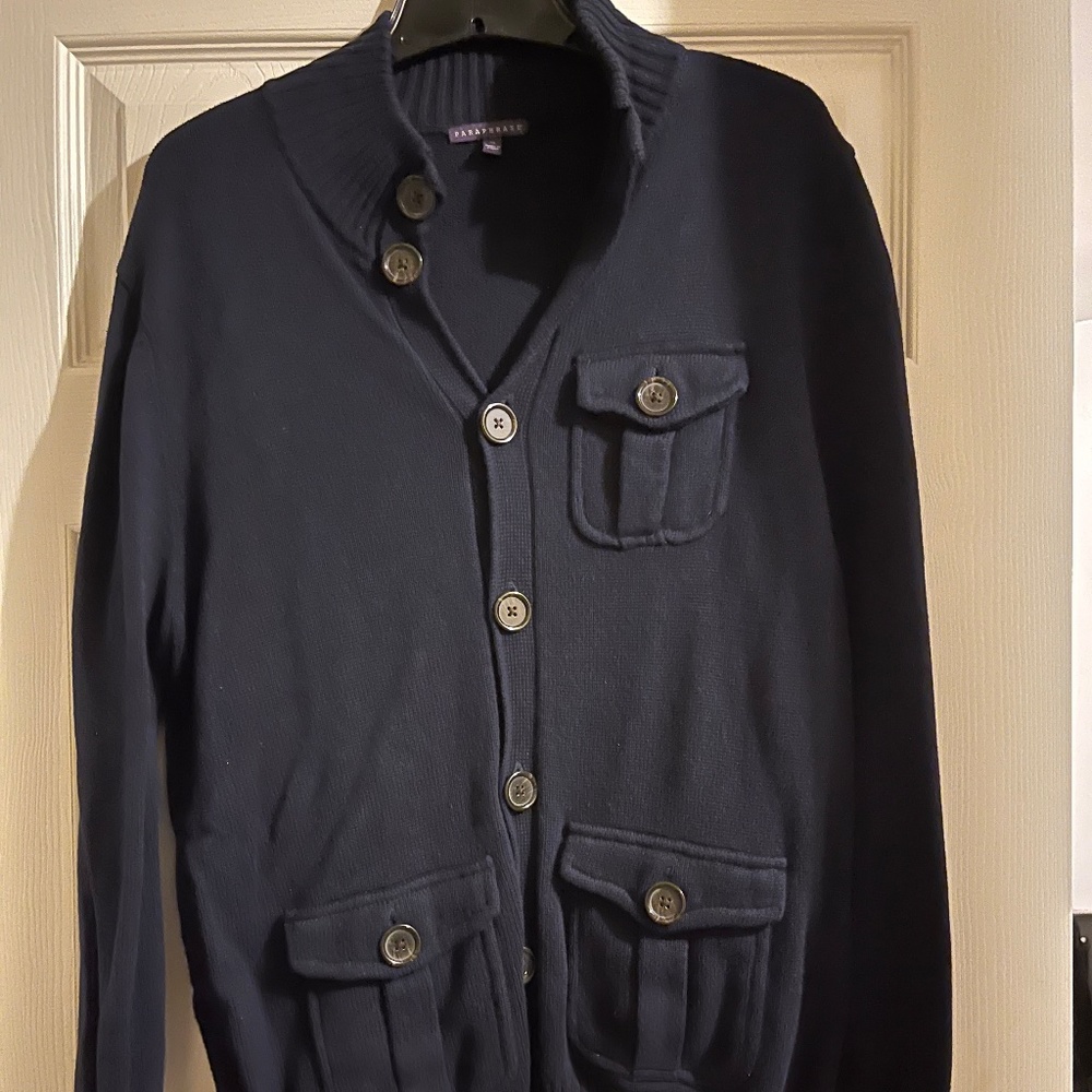 Young Men’s Navy Blue Sweater (XL)